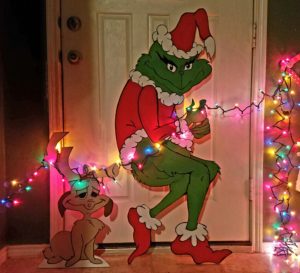 4ft Grinch with 2ft Max Stealing Christmas Lights